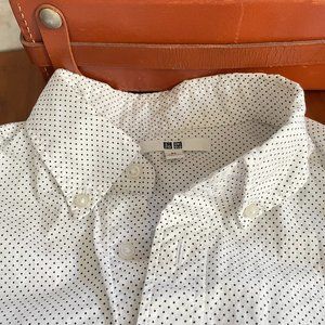 She's Working At the Pyramid Tonight